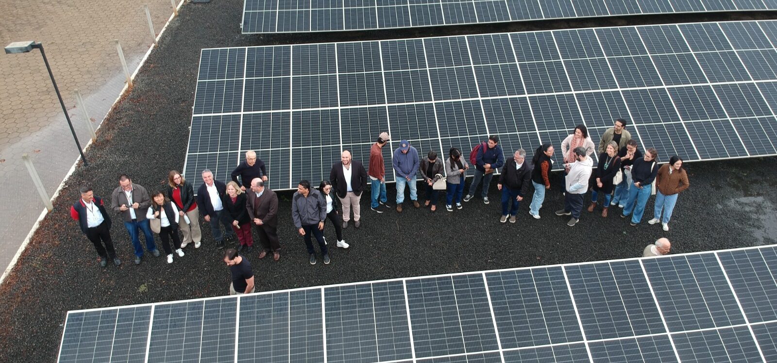 visita senai painel solar